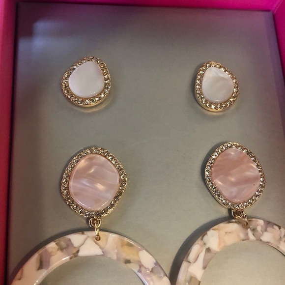 Baublebar 2 Pairs Pink/Peach Earrings NWT in Box - Picture 3 of 4